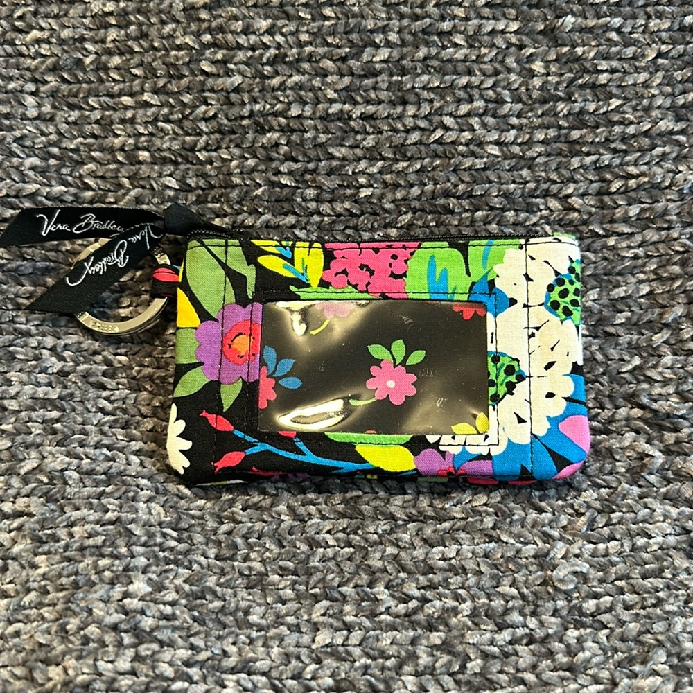 Like new, great condition Vera Bradley ZIP ID case